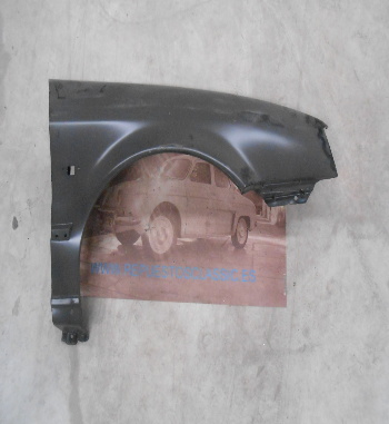 J33-16 ALETA DELANTERA DERECHA RENAULT 19