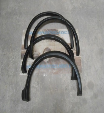 AL-01 JUEGO ALETINES VOLKSWAGEN GOLF ANTIGUO STOCK PLASTICOI TESTURIZADO