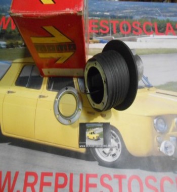 VOL36 Piña volante MOMO Volvo 242, 244, 245 altura 61 mm