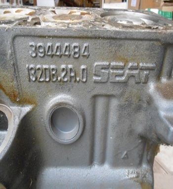 BLOQUE MOTOR 2000 PISTONES Y CASQUILLOS SEAT 124, 131, 132 NUEVO ORIGINAL SEAT