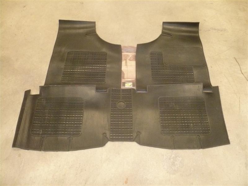 ALF01 ALFOMBRAS SEAT 127, FURA 3 PIEZAS COLOR NEGRO