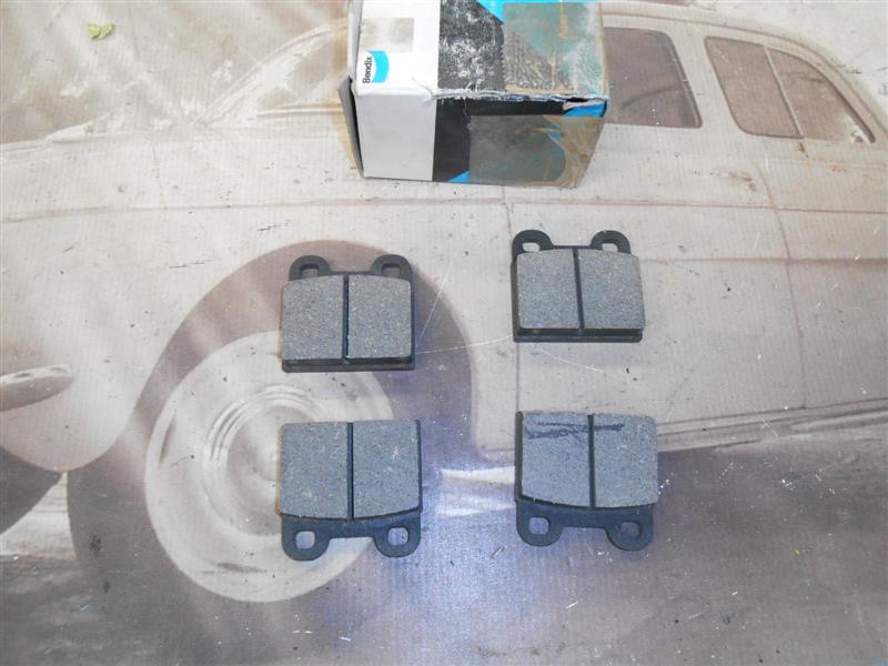 P053 P052 PASTILLAS FRENO DELANTERAS VW GOLF GTI MKI, SCIROCCO, AUDI 50, 80, 100
