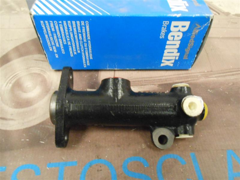 V1287 BOMBA FRENO RENAULT 4, 4F PROFUNDIDAD PISTON 7mm DESDE MAYO 1970 (19mm) (ST57110)