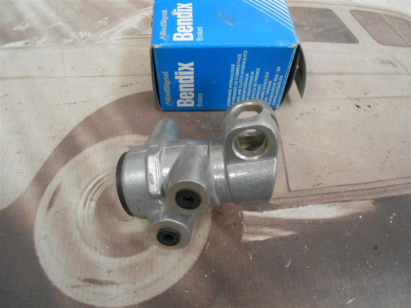 V1334 COMPENSADOR REPARTIDOR FRENADA SEAT 124, 1430, 131, 132 (1") REF. VILLAR 6255648