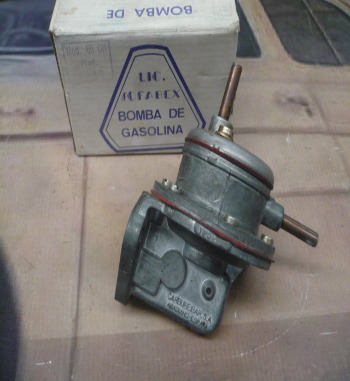 BC31 BOMBA GASOLINA CITROEN 2CV