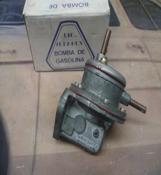 BC31 BOMBA GASOLINA CITROEN 2CV