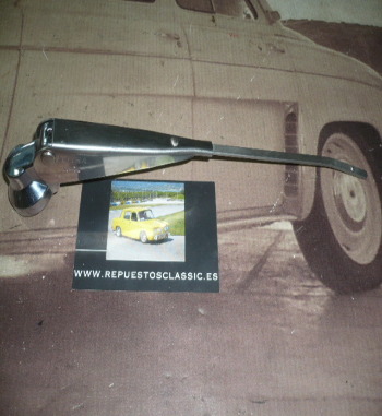 11450 FEMSA BRAZO LIMPIA CROMADO RENAULT 4 1ª SERIE (63-68)