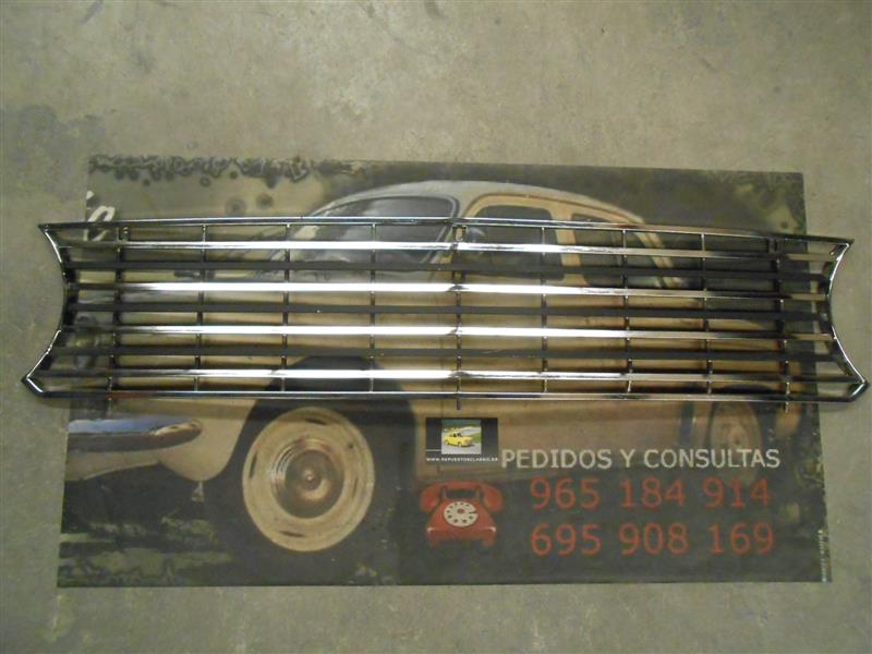 RJ73 REJILLA SEAT 124 PRIMERA SERIE METALICA CROMADA Y NEGRO