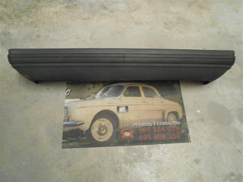 J19-6 PARAGOLPES TRASERO RENAULT 9 CON MOLDURA