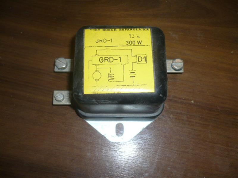 REGULADOR GENÉRICO CAMIONES Y TRACTORES GRD-1