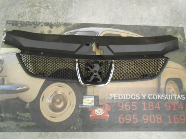 RJ106 P5 REJILLA DELANTERA PEUGEOT 406 2001 ->