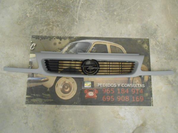 RJ132 P5 REJILLA DELANTERA OPEL ASTRA 95 --> IMPRIMACION