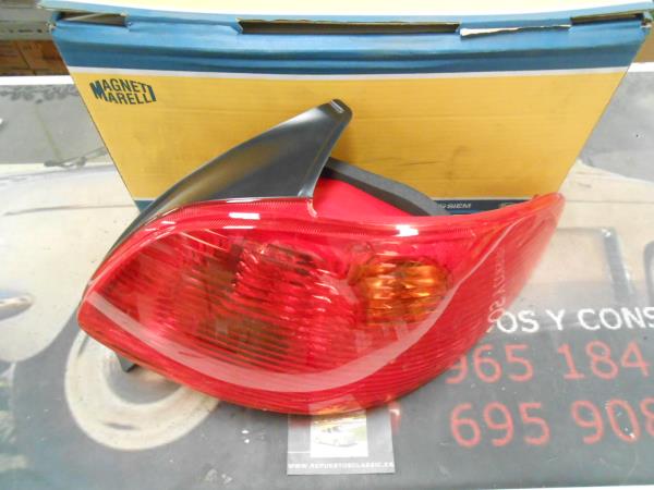 LLE391 PILOTO TRASERO DERECHO PEUGEOT 206 03 --> MAGNETI MARELLI