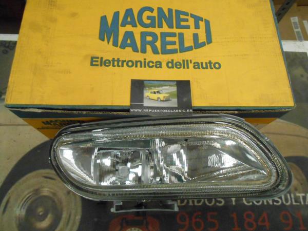 LAA631 FARO ANTINIEBLA DELANTERO DERECHO PEUGEOT 406 95--> MAGNETI MARELLI
