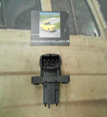 4071 INTERRUPTOR MARCHA ATRAS VOLKSWAGEN GOLF I , II , JETTA I , II ,  SCIROCCO