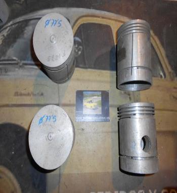 JUEGO PISTONES DIAM. 77,5 mm ALT. 94 mm SEGMENTOS 2,5 - 2,5 - 2,5- 4 BULON 22 mm
