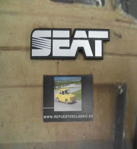 ANA197 ANAGRAMA SEAT MEDIDA 133x36mm