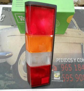 085228 PI3 PILOTO TRASERO IZQUIERDO VALEO NISSAN TRADE 93-> CON PORTABOMBILLAS